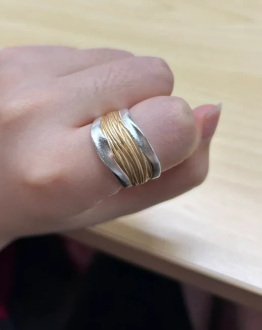 Jewellery photo for demonstration review
